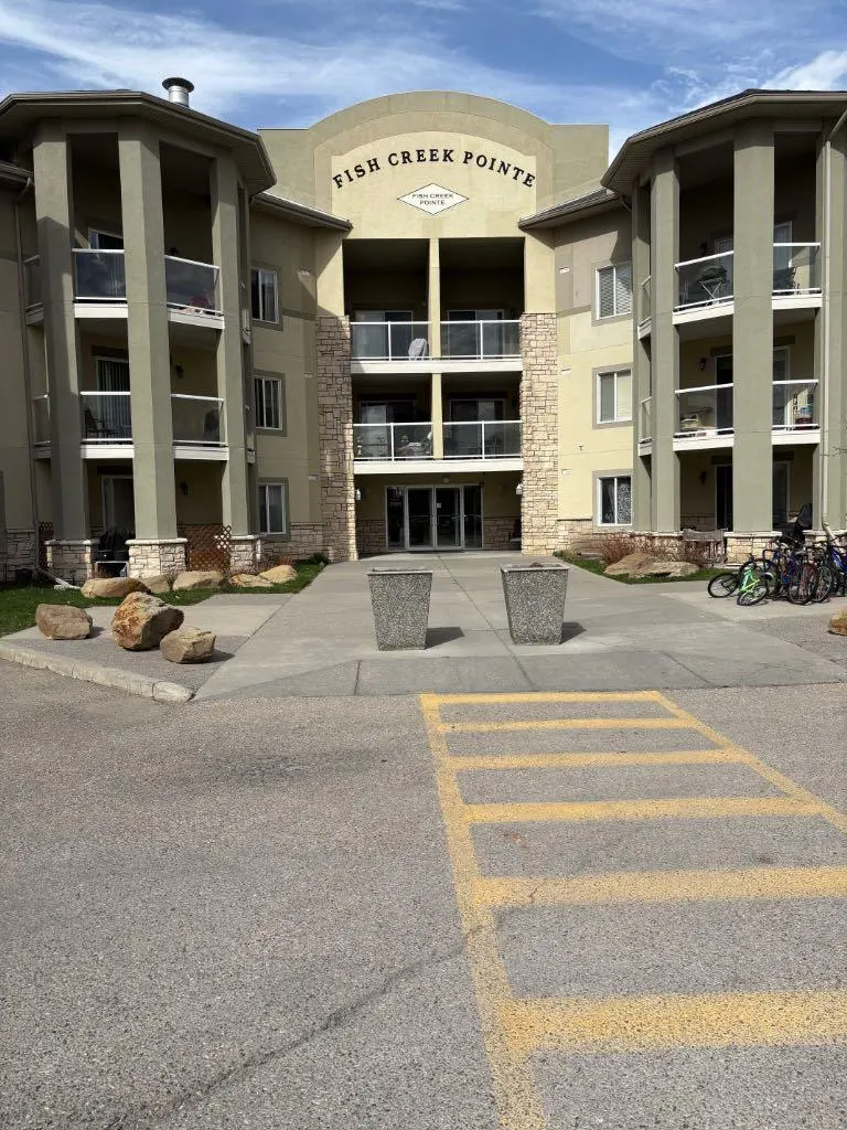 2112, 2518 Fish Creek Boulevard SW, Calgary - photo 1