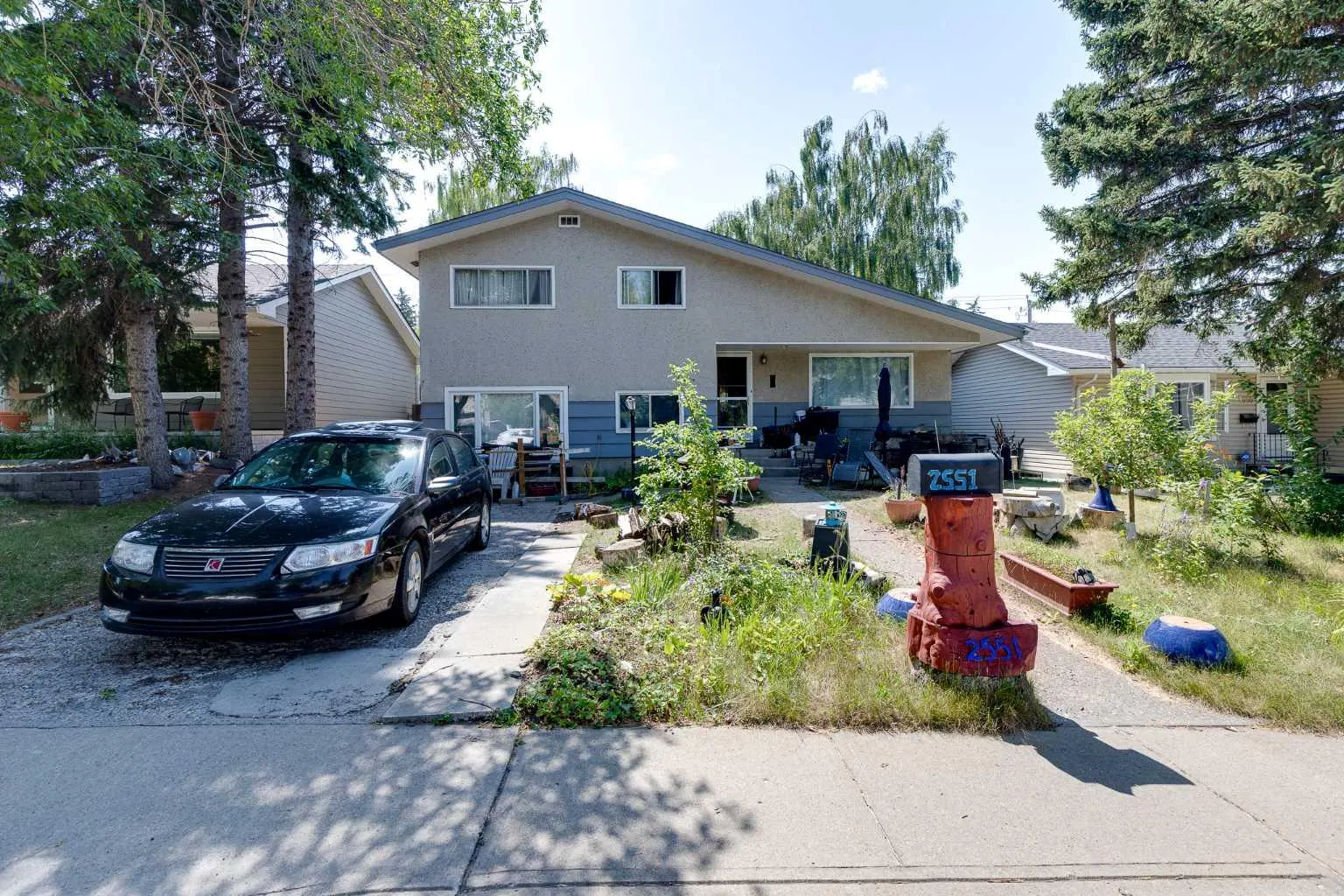 2551 Chicoutimi Drive NW, Calgary - photo 1