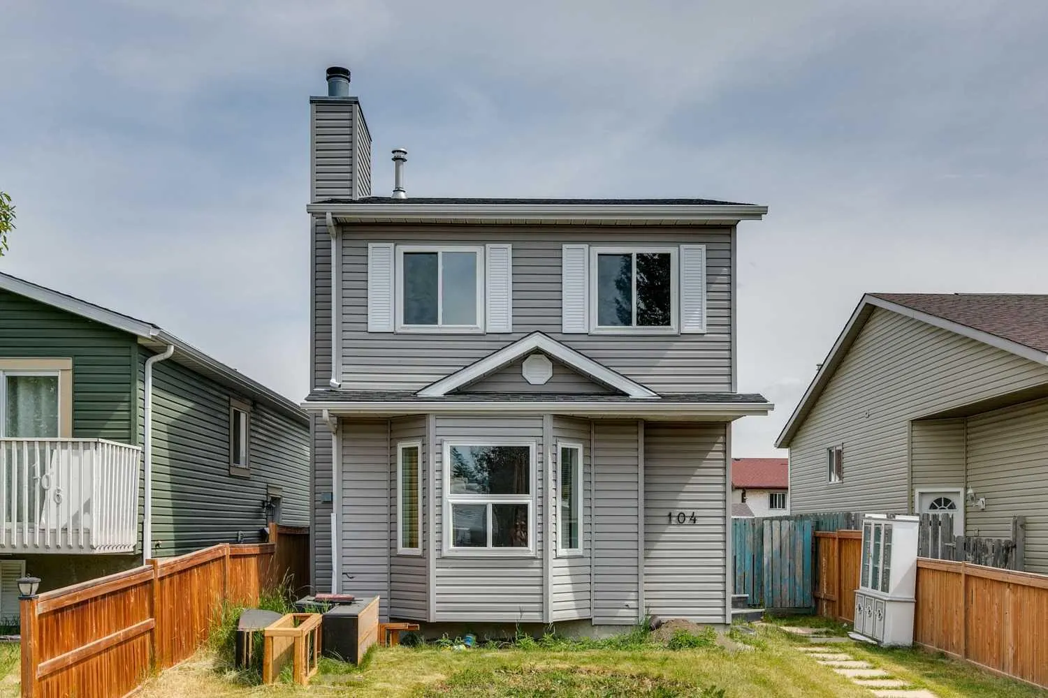 104 Falmere Way NE, Calgary - photo 1