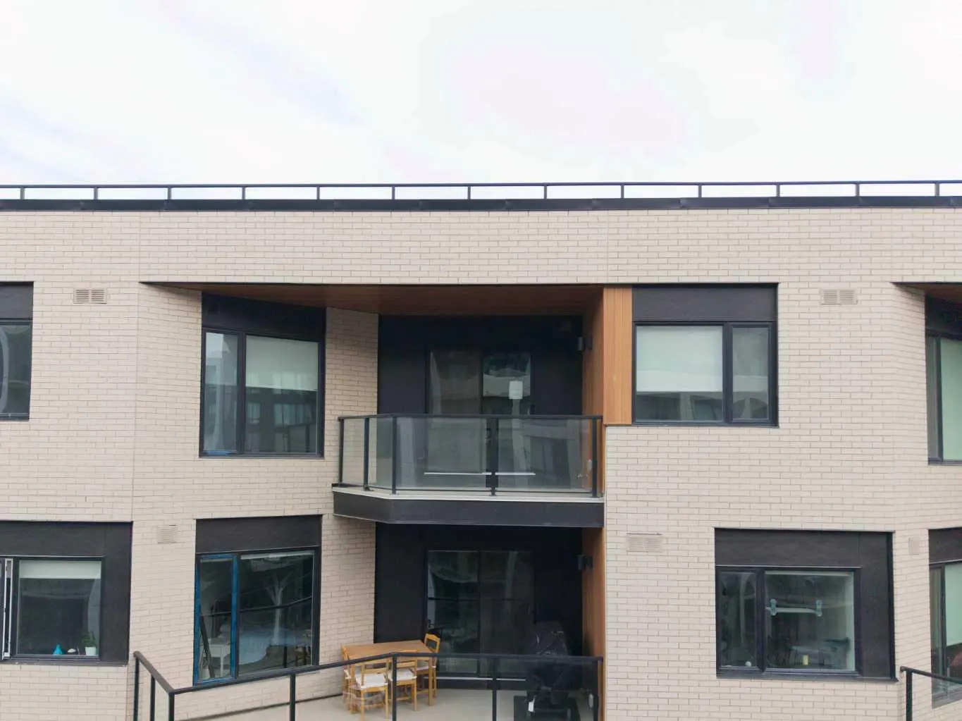 606, 8370 Broadcast Avenue SW, Calgary - photo 1