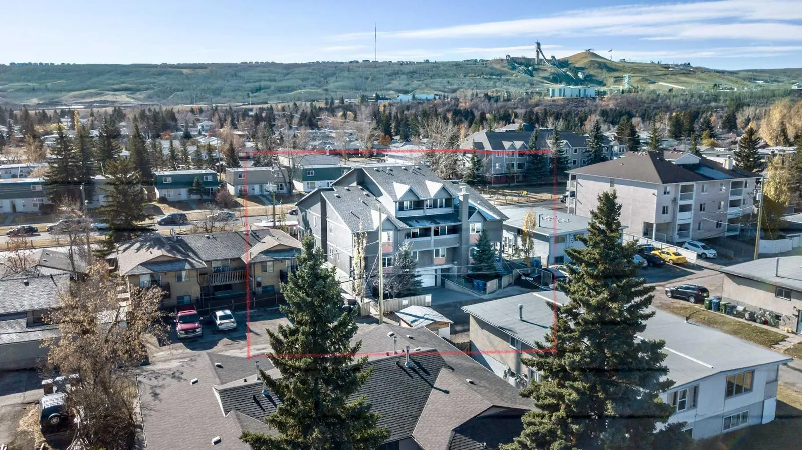 7714 - 7716 Bowness Road NW, Calgary - photo 1