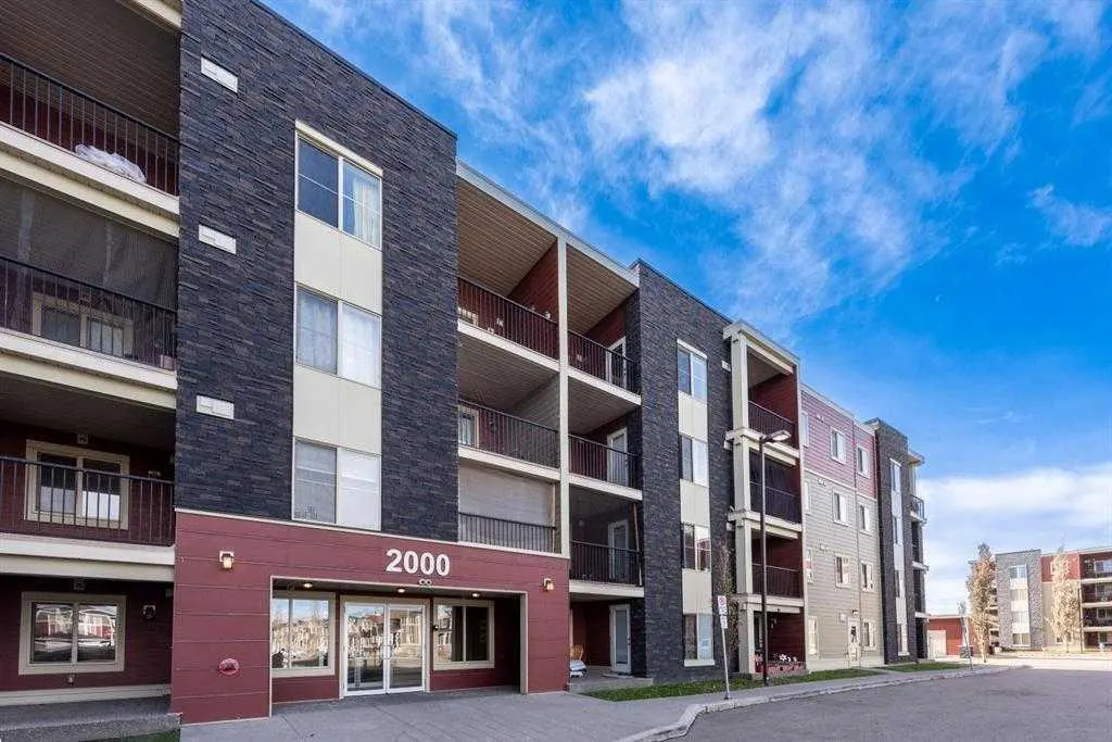 2212, 15 Saddlestone Way NE, Calgary - photo 1