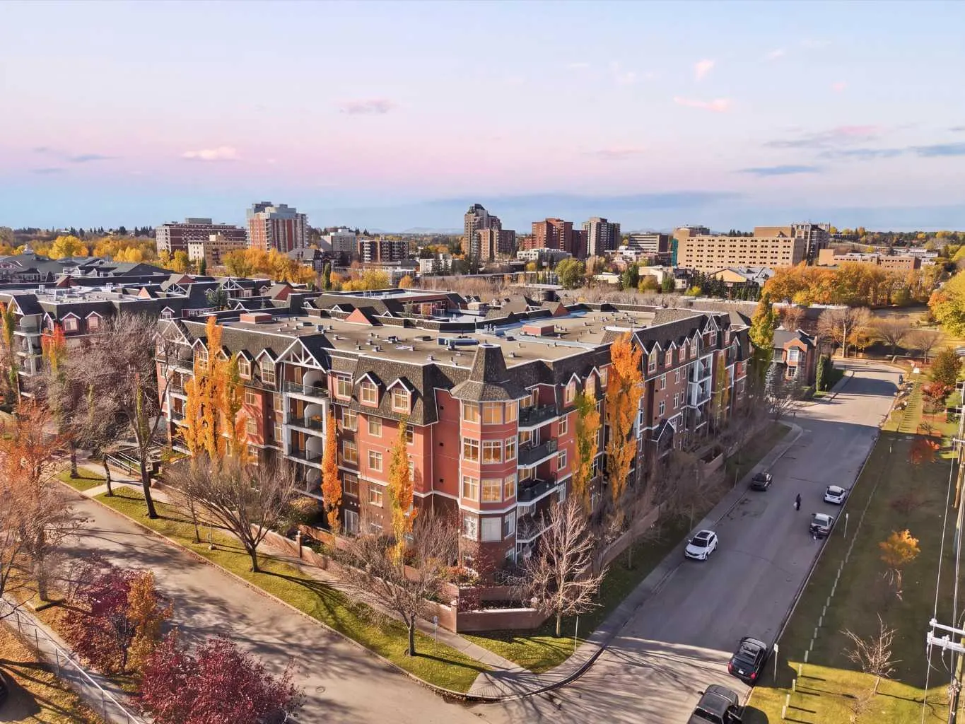 410, 59 22 Avenue SW, Calgary - photo 1