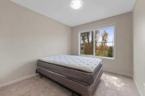 81 Copperpond Landing SE photo 28