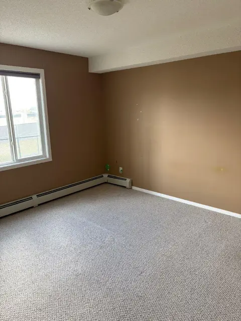 2112, 2518 Fish Creek Boulevard SW photo 4