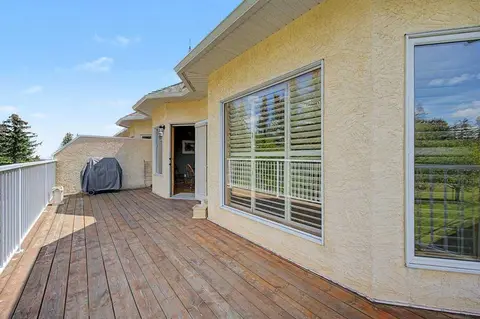 18 Prominence View SW photo 27