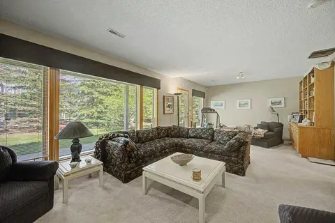 18 Prominence View SW photo 36