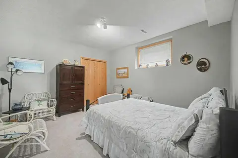 18 Prominence View SW photo 37