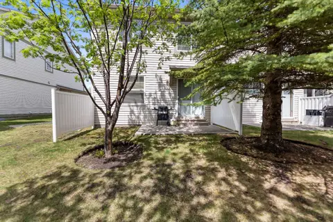 2323 Eversyde Avenue SW photo 28