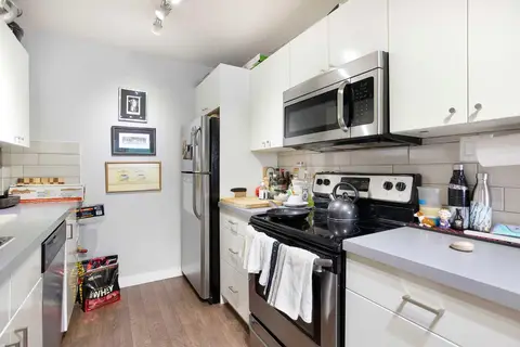 5F, 515 17 Avenue SW photo 7
