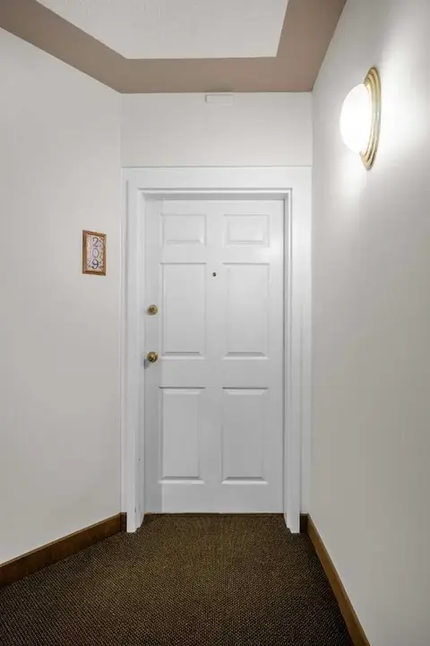 209, 777 3 Avenue SW photo 30