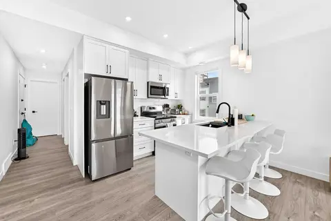 129, 2117 81 Street SW photo 11
