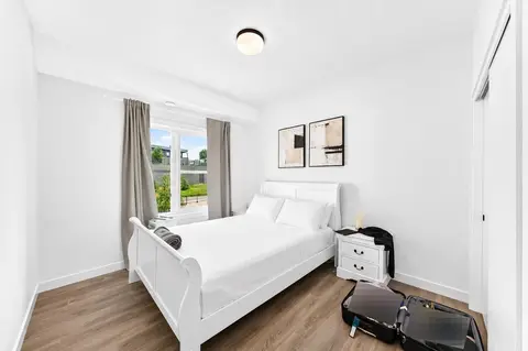 129, 2117 81 Street SW photo 21