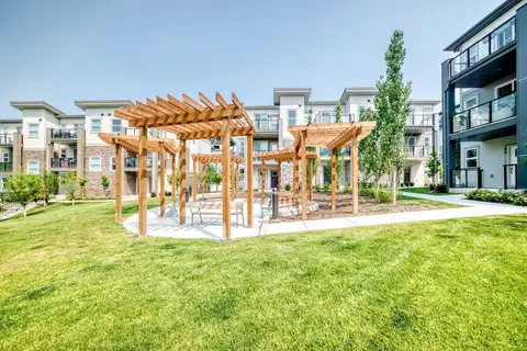 129, 2117 81 Street SW photo 29