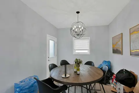 3306 2 Street NE photo 22