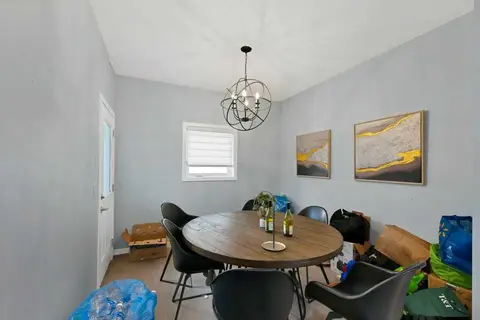 3306 2 Street NE photo 23