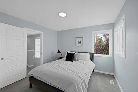 3306 2 Street NE photo 35
