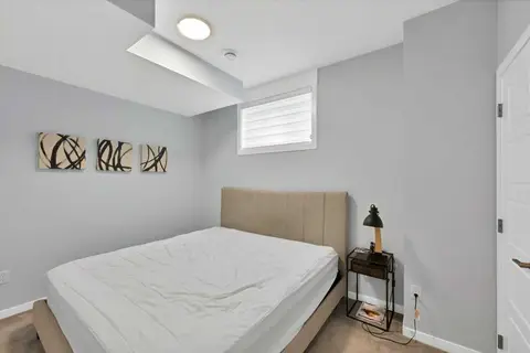 3306 2 Street NE photo 37