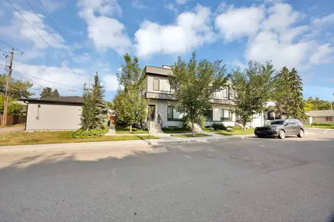 3306 2 Street NE photo 9