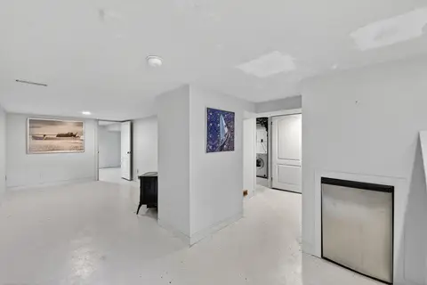 924 7A Street NW photo 11