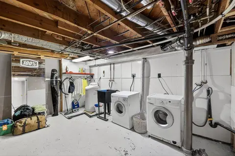 924 7A Street NW photo 14