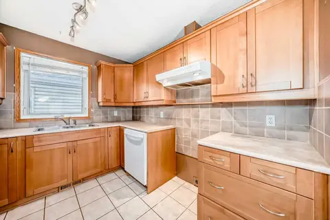 243 Erin Meadow Close  photo 10