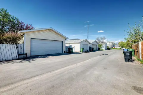 243 Erin Meadow Close  photo 43
