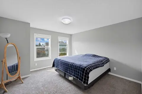 256 Auburn Glen Close SE photo 20
