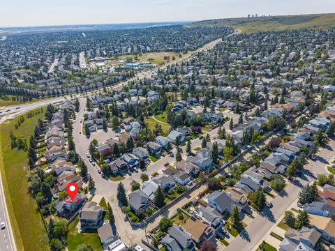 627 Macewan Valley Road NW photo 10