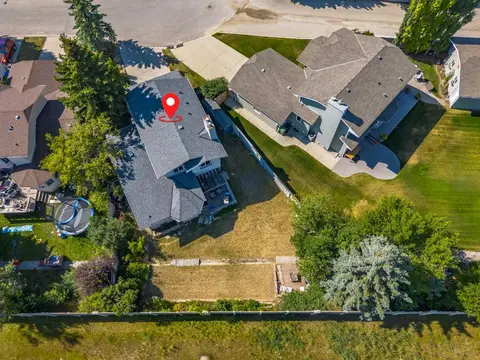 627 Macewan Valley Road NW photo 7