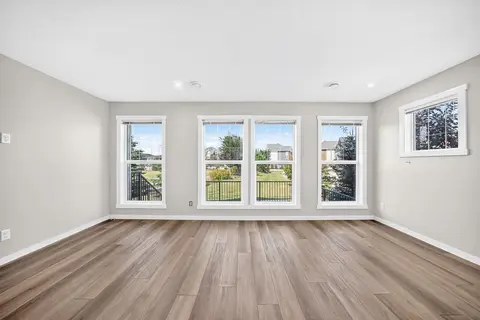 428 Cranbrook Square SE photo 13