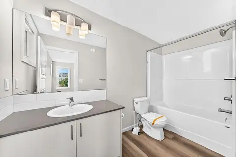 428 Cranbrook Square SE photo 20