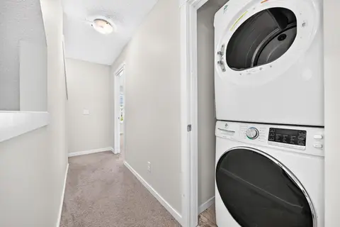 428 Cranbrook Square SE photo 28