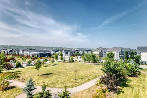 428 Cranbrook Square SE photo 36