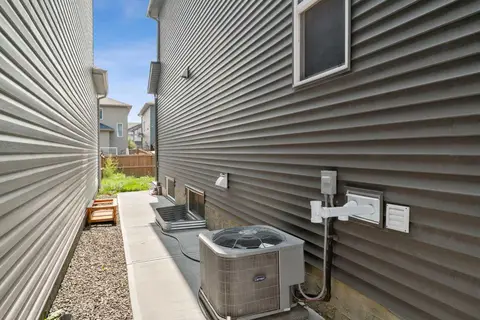 243 Savanna Lane NE photo 45