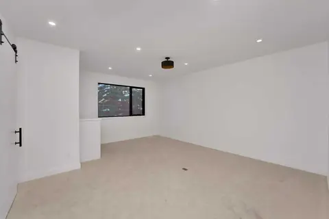 3511 34 Avenue SW photo 27