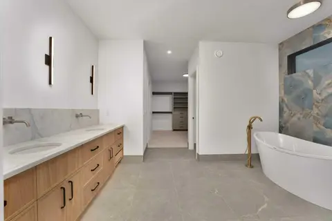 3511 34 Avenue SW photo 30