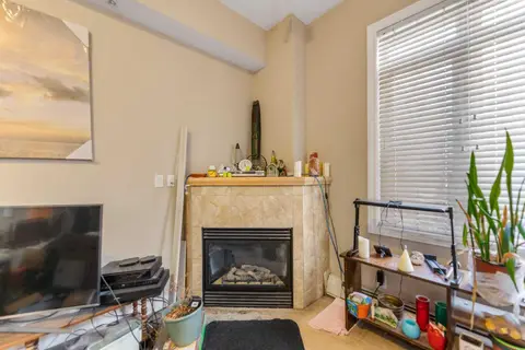 3113, 24 Hemlock Crescent SW photo 13