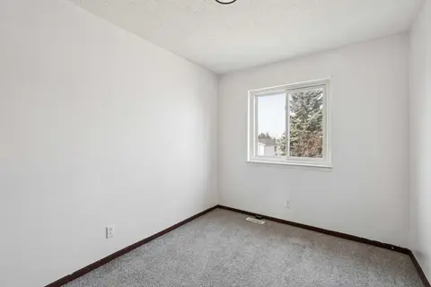 104 Falmere Way NE photo 16