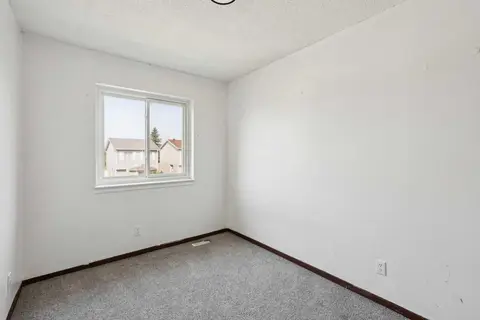 104 Falmere Way NE photo 18
