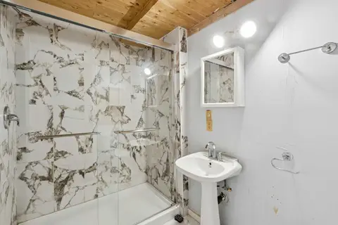 104 Falmere Way NE photo 27