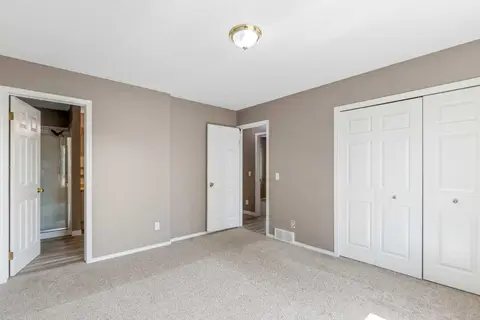 139 Los Alamos Place NE photo 19