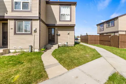 53, 3029 Rundleson Road NE photo 2