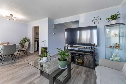 53, 3029 Rundleson Road NE photo 8