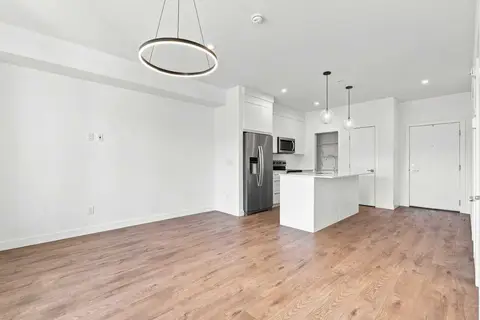 3218, 60 Skyview Ranch Road NE photo 13