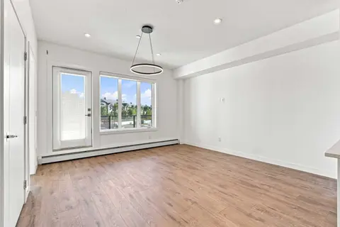 3218, 60 Skyview Ranch Road NE photo 15