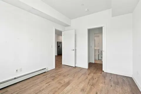 3218, 60 Skyview Ranch Road NE photo 18