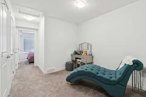 108, 11 Evanscrest Mews NW photo 14