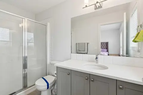 108, 11 Evanscrest Mews NW photo 21