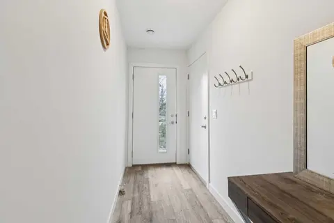 108, 11 Evanscrest Mews NW photo 25